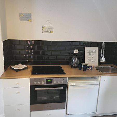 Idyllisches Zentrales Appartment - 24 H Check Inn Flensburgo Esterno foto