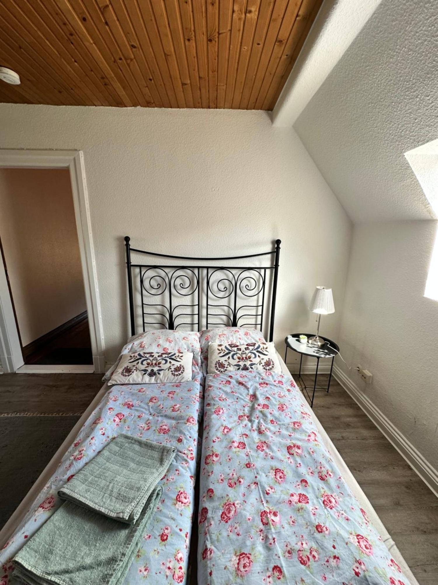 Idyllisches Zentrales Appartment - 24 H Check Inn Flensburgo Esterno foto